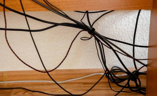 Zastosowania drutów kwadratowych – charakterystyka, właściwości, rodzaje