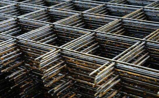 Pręty kwadratowe – zastosowanie, rodzaje i najważniejsze informacje