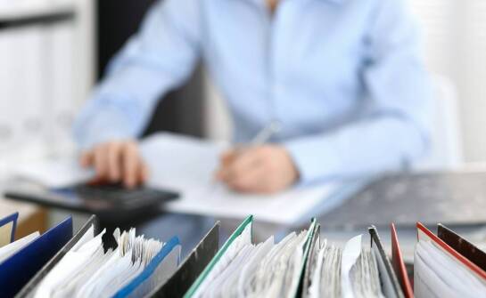 Pełna księgowość – najważniejsze obowiązki i wyzwania dla przedsiębiorstw