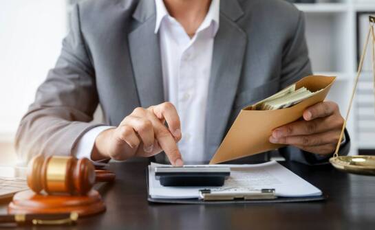 Czym zajmuje się biuro księgowe i jakie usługi oferuje przedsiębiorcom