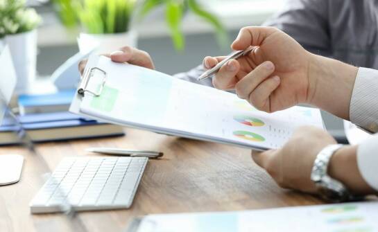 Czym zajmuje się biuro księgowe i kiedy warto skorzystać z jego usług