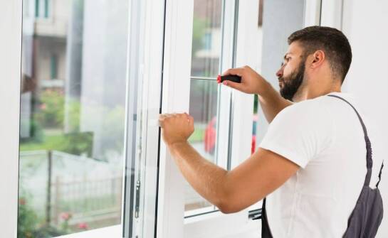 Na co zwrócić uwagę przy wyborze i instalacji okien w domu