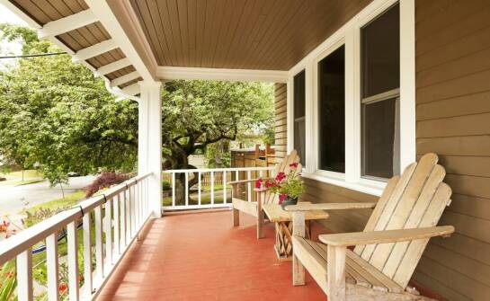 Nowoczesna weranda – inspiracje na komfortowe miejsce relaksu w domu