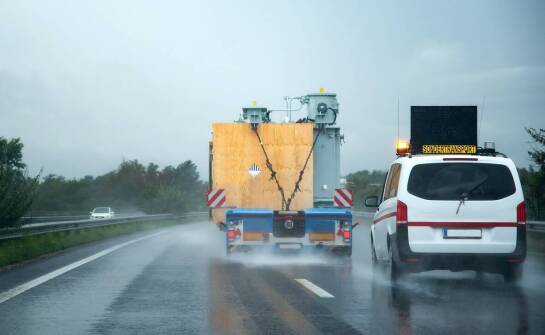 Jak przebiega transport osób zmarłych z Niemiec do Polski – najważniejsze informacje