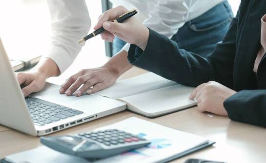 Najczęstsze pytania o biura rachunkowe – odpowiedzi i praktyczne wskazówki