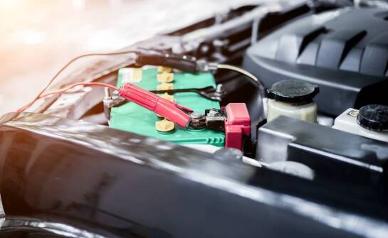 Jak wybrać najlepszy akumulator do samochodu i kiedy go wymienić?