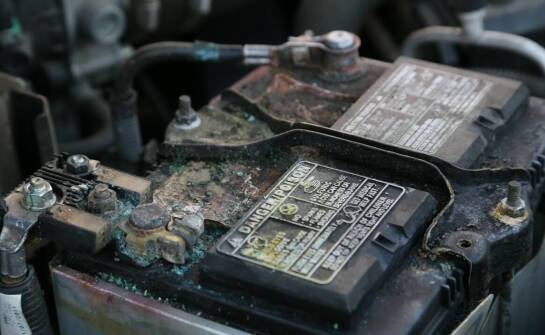 Jak wybrać odpowiedni akumulator samochodowy i na co zwrócić uwagę?