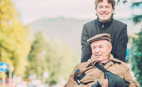 Jak wygląda praca opiekunki osób starszych w Niemczech – najważniejsze informacje