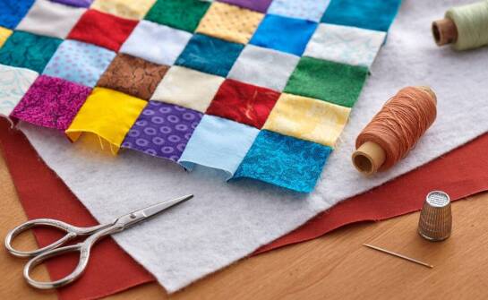 Wyroby patchworkowe – pomysły, zastosowania i inspiracje na każdy dzień