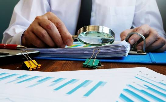 Pełna księgowość – najważniejsze informacje i zasady prowadzenia rachunkowości