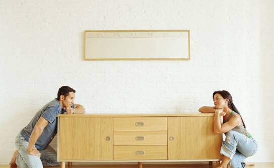 Jak wybrać idealne meble na wymiar? Inspiracje i praktyczne wskazówki