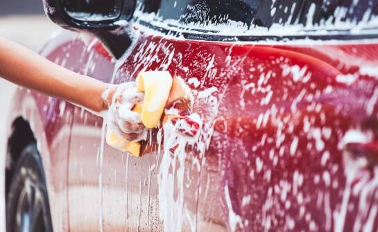 Auto spa – na czym polega kompleksowa pielęgnacja samochodu?