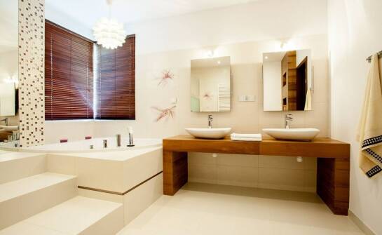 Jak wybrać meble łazienkowe na zamówienie dopasowane do własnych potrzeb