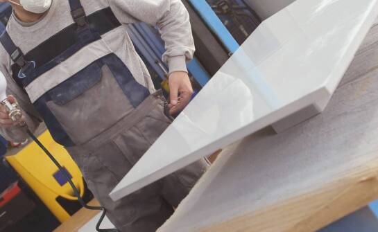 Jak powstają meble na wymiar? Proces tworzenia od projektu do realizacji