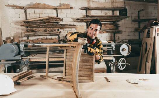 Jak powstają meble na indywidualne zamówienie i co warto o nich wiedzieć