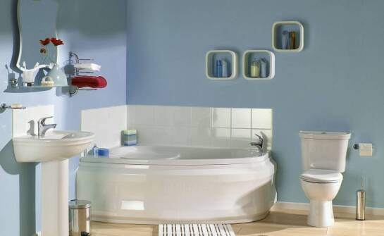 Jak wybrać trwałe i funkcjonalne meble do łazienki? Praktyczne wskazówki