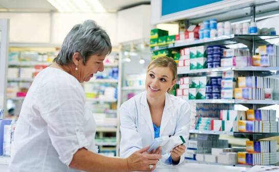 Jak wybrać najlepszą aptekę stacjonarną – praktyczne wskazówki i porady