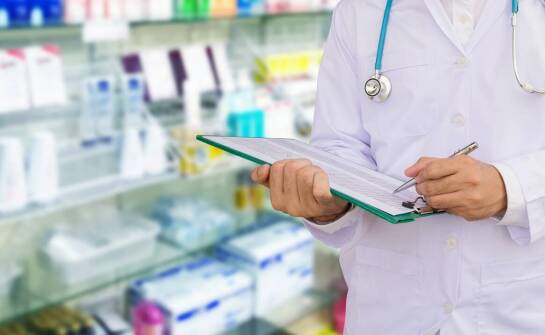 Jak działają apteki i jakie produkty można w nich znaleźć? Sprawdź najważniejsze informacje