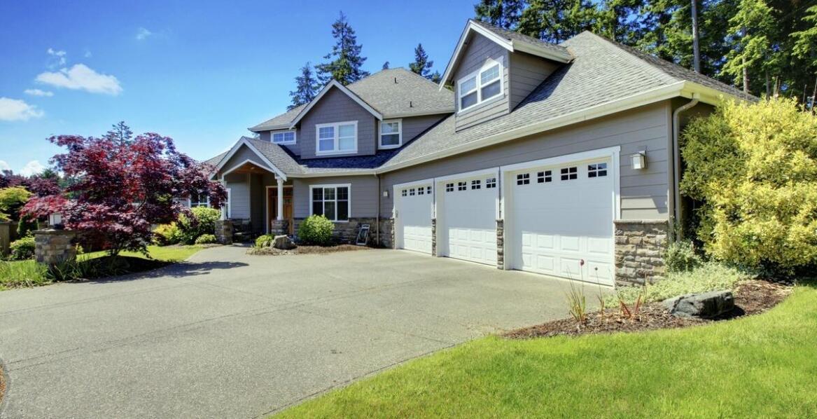 Jak wybrać bramę garażową Novoferm? Przegląd rozwiązań i możliwości