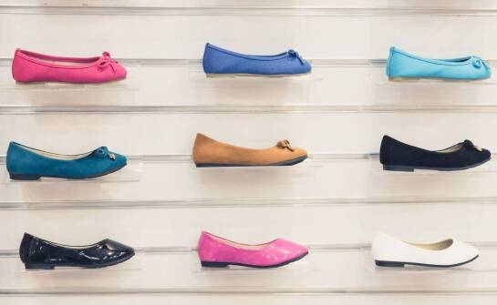 Buty Maciejka i kapcie – modne obuwie łączące styl z wygodą na co dzień