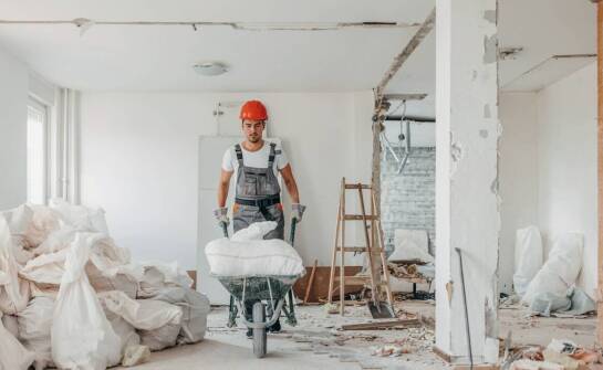 Jak przebiegają wyburzenia budynków i co warto wiedzieć przed rozpoczęciem prac