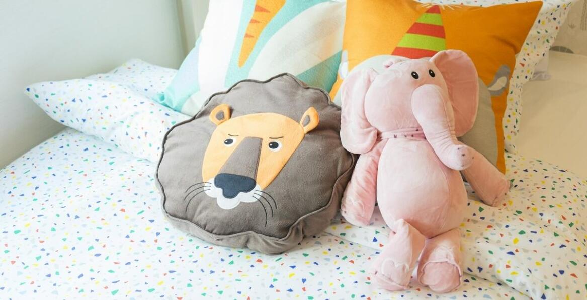 Poduszka do pokoju dziecięcego - czym kierować się przy jej wyborze?
