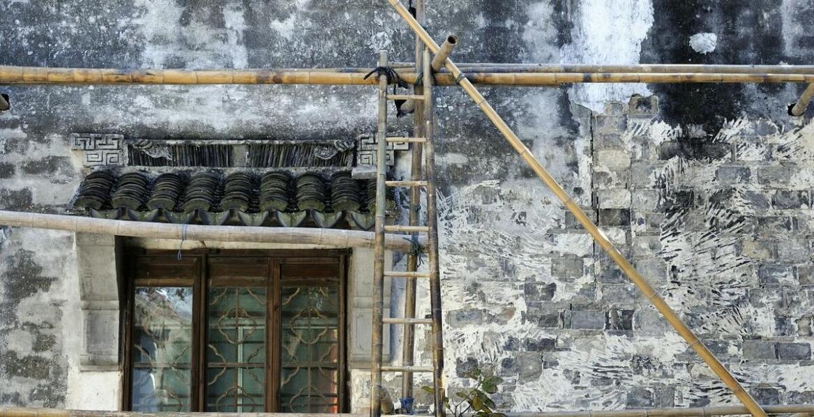 Najważniejsze etapy remontu budowlanego – praktyczne wskazówki i porady