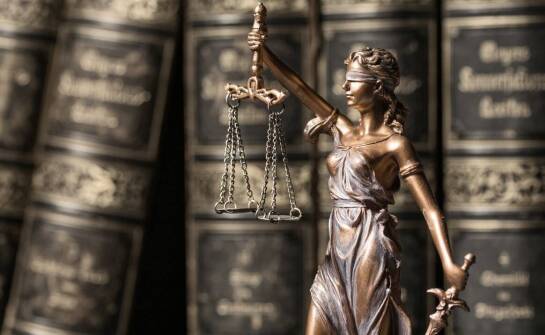 Jakie sprawy najczęściej prowadzi prawnik? Najważniejsze informacje