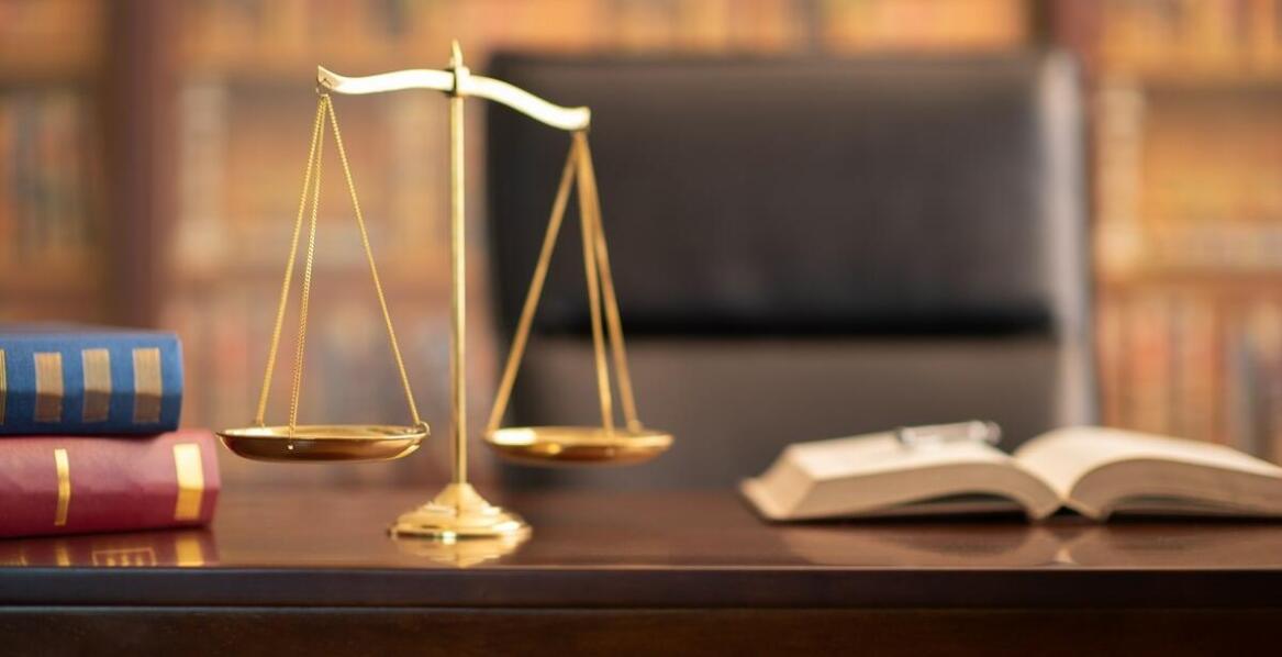 Kancelaria adwokacka – jakie usługi oferuje i czym zajmuje się prawnik