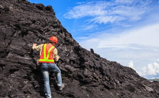 Mobilna wulkanizacja – jak działa i kiedy może okazać się niezbędna