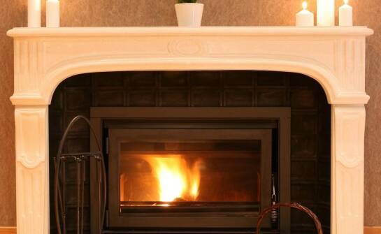 Najlepsze rozwiązania grzewcze – kominki w aranżacji współczesnych wnętrz