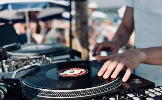 DJ Tomasz Wygoda – muzyczne inspiracje i najciekawsze trendy w miksowaniu