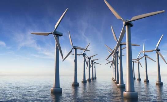 Budowa i funkcjonowanie morskich farm wiatrowych – kluczowe wyzwania branży