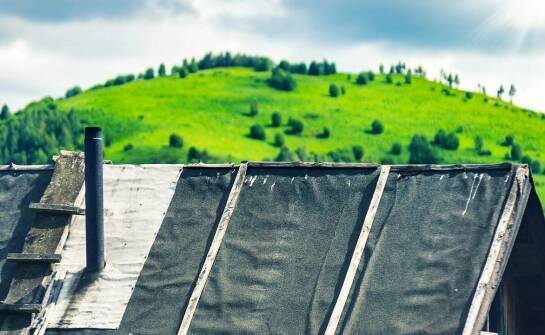 Hydroizolacje dachów technicznych – najnowsze trendy i sprawdzone materiały