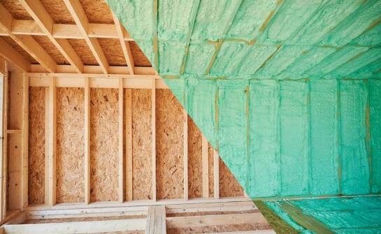 Trwałość dachów technicznych a skuteczne zabezpieczenie przed wilgocią