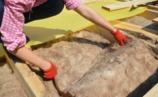 Izolacje dachów płaskich – sposoby zapobiegania utracie ciepła i wilgoci