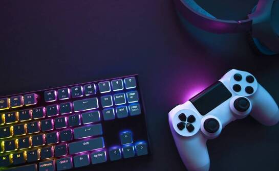 Najciekawsze funkcje klawiatur gamingowych – na co zwrócić uwagę przed zakupem