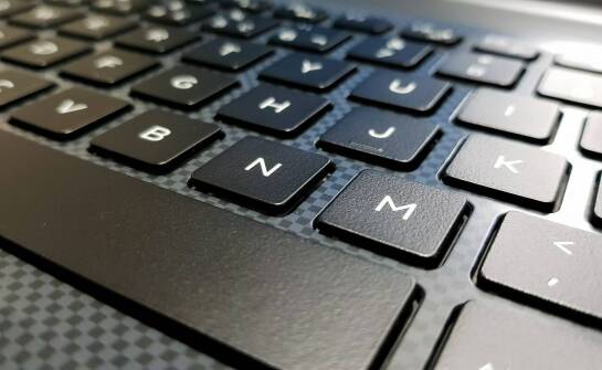 Klawiatury mechaniczne – zastosowania, trwałość i najważniejsze funkcje