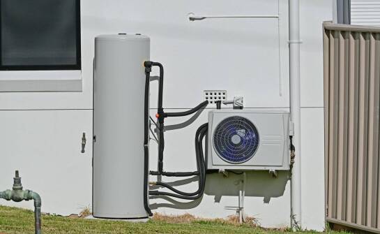 Pompy ciepła – zasada działania, rodzaje i oszczędność energii w domu