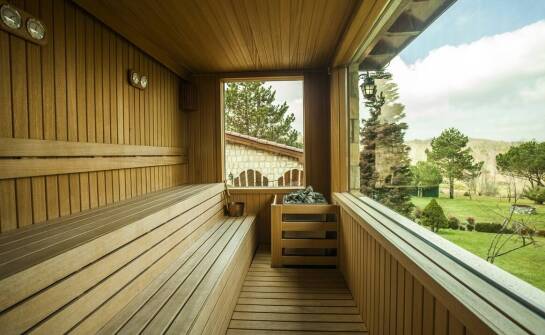 Luksusowy dom z sauną – komfort i relaks w stylowej aranżacji wnętrz