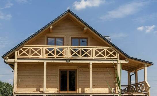 Domek całoroczny w Beskidach – inspiracje na wypoczynek przez cały rok