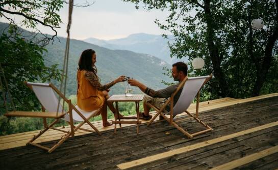 Inspiracje na klimatyczne noclegi w Beskidzie Sądeckim wśród natury