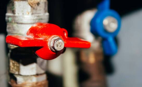 Zawory bezpieczeństwa w instalacjach – funkcje, rodzaje i zastosowania