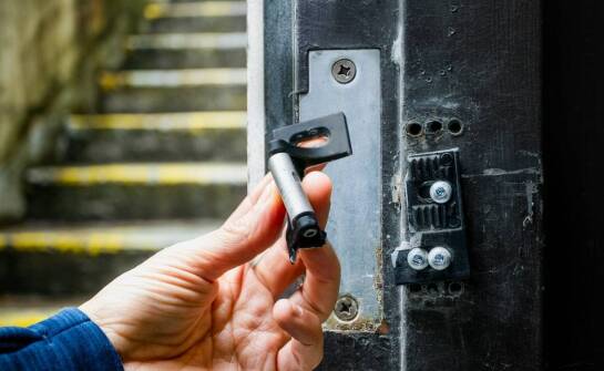 Inteligentne rozwiązania dla parkingów – automatyzacja i bezpieczeństwo miejsc