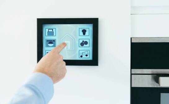 Rozwiązania kontroli dostępu – bezpieczeństwo budynków i ochrona mienia