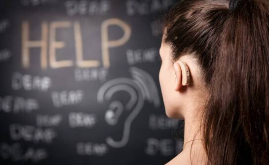 Korekta uszu – na czym polega zabieg i jakie daje efekty?