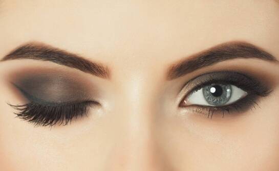 Plastyka powiek – najważniejsze informacje, wskazania i efekty zabiegu