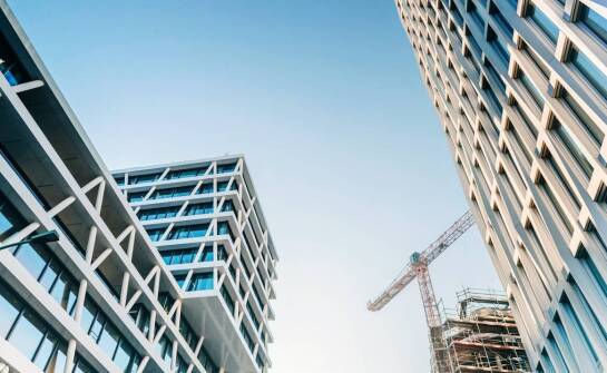 Najważniejsze funkcje wind budowlanych i ich rola w efektywnej realizacji inwestycji