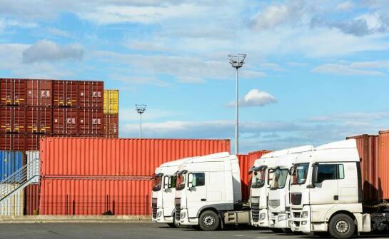 Logistyka przyszłości – innowacyjne rozwiązania i zrównoważony transport