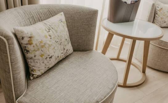 Kółka meblowe – rodzaje, zastosowania i praktyczne porady przy wyborze